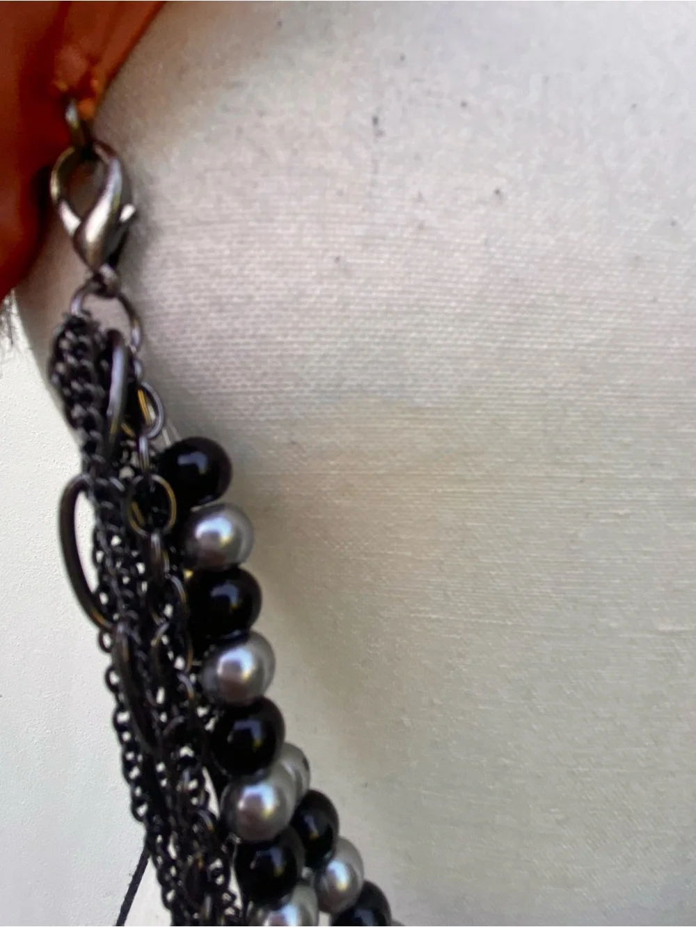 Y2K EURO Supertrash Faux Fox Fur & Pearl Chain Collar Stope Necklace One Size